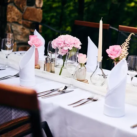 Katerain Hotel, Restaurace, Wellness 3*