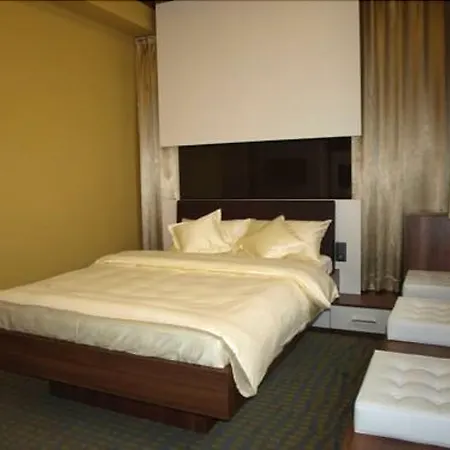 Katerain Hotel, Restaurace, Wellness 3* أوبافا