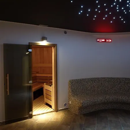 فندق Katerain Hotel, Restaurace, Wellness أوبافا