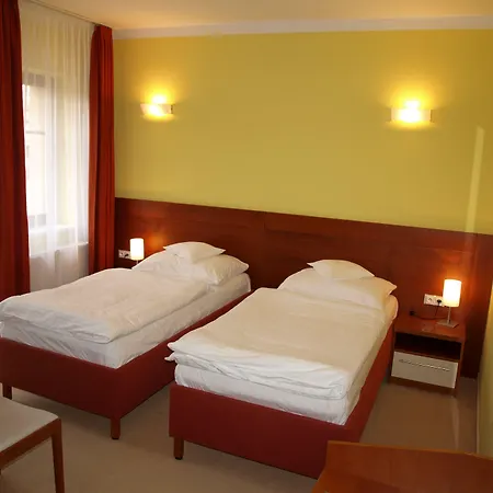 Szálloda Katerain Hotel, Restaurace, Wellness