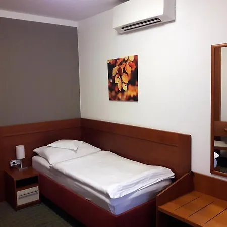 호텔 Katerain Hotel, Restaurace, Wellness 3*