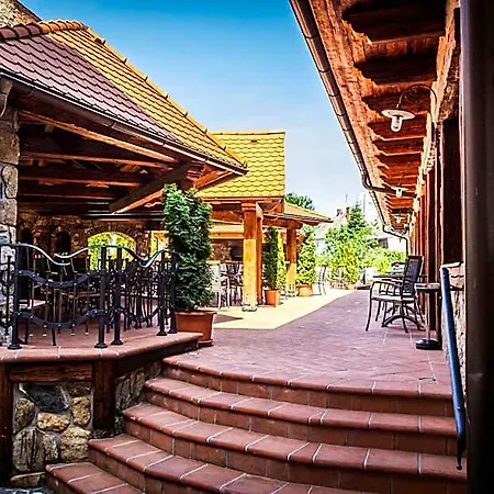 Katerain Hotel, Restaurace, Wellness 3*