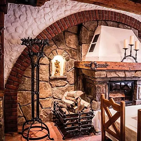 호텔 Katerain Hotel, Restaurace, Wellness 3*