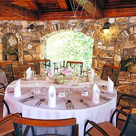 호텔 Katerain Hotel, Restaurace, Wellness 3*