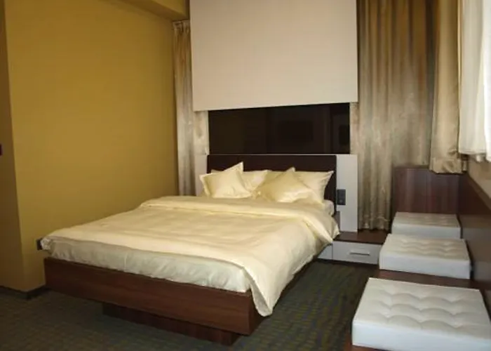 Katerain Hotel, Restaurace, Wellness 3* Όπαβα