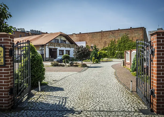 Katerain Hotel, Restaurace, Wellness Hotel Opava