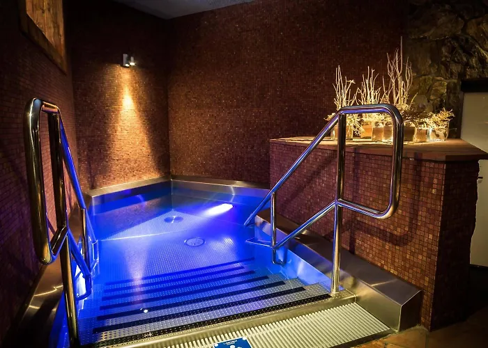 Katerain Hotel, Restaurace, Wellness Ξενοδοχείο Όπαβα
